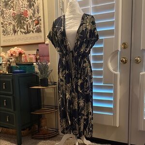 Elegant Dark blue and Cream Women's Dress